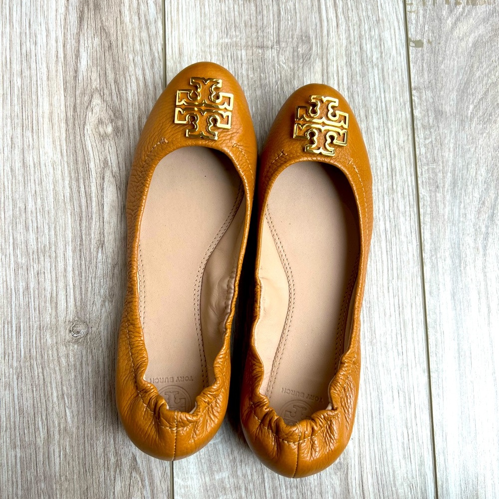 Tory Burch Melinda flats. Cognac. Size 7